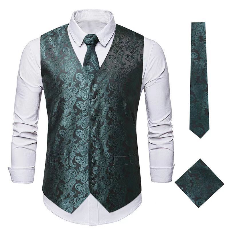 Elegant men's blazer suit set with matching tie and pocket square Lune London