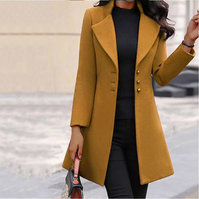 Ladies Elegant and modern long coat with structured collar Lune London