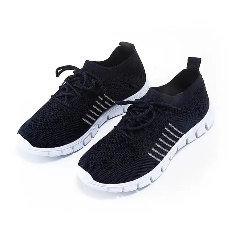 Chic und Stil | Orthopedic Elegance Sneakers