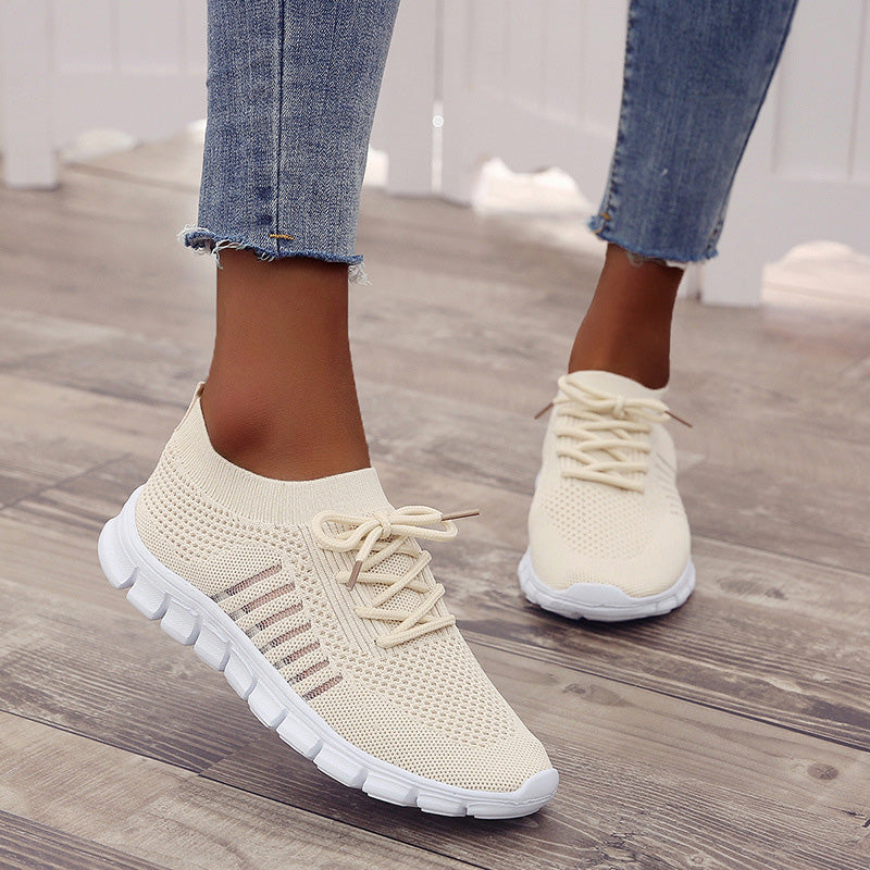 Chic und Stil | Orthopedic Elegance Sneakers