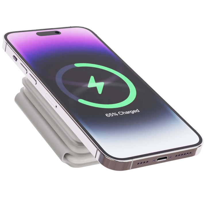 https://cdn.shopify.com/s/files/1/0718/4295/5495/files/black-3-in-1-foldable-wireless-charger-for-iphone-apple-watch-airpods-compact-sleek-design-for-easy--4.jpg?v=1756150034