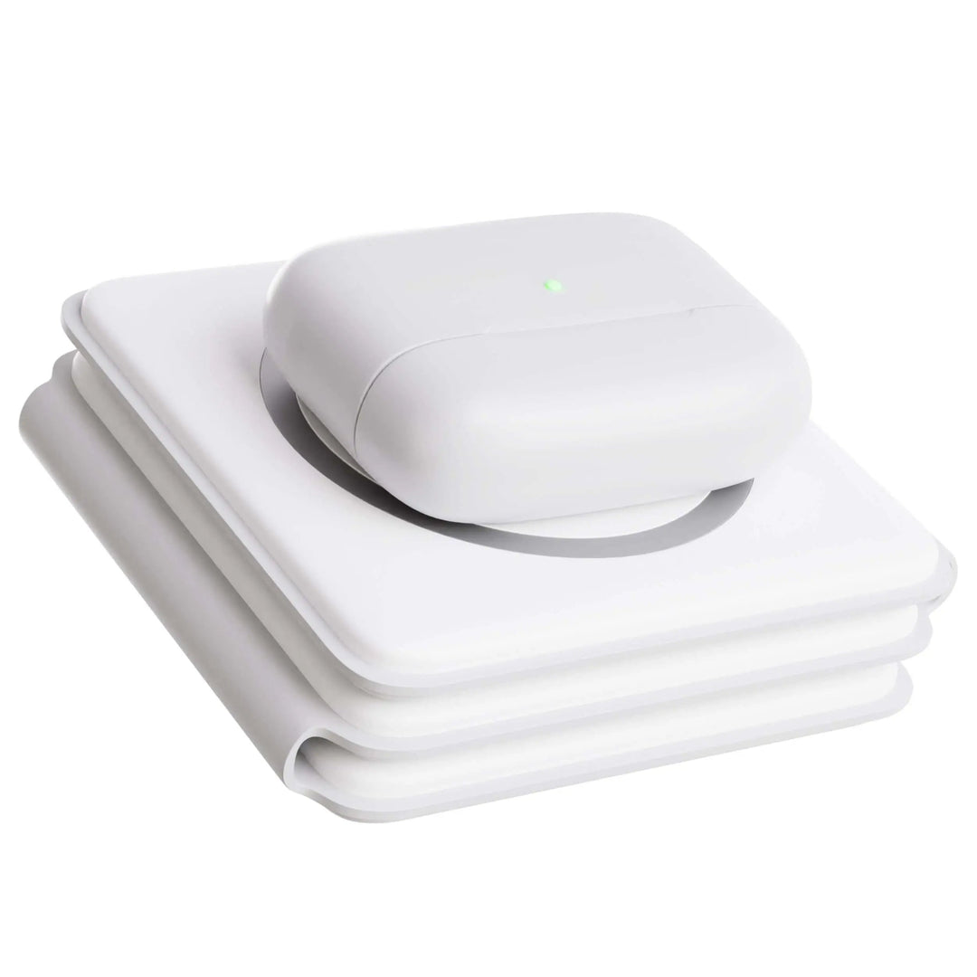 https://cdn.shopify.com/s/files/1/0718/4295/5495/files/black-3-in-1-foldable-wireless-charger-for-iphone-apple-watch-airpods-compact-sleek-design-for-easy--6.jpg?v=1756150034