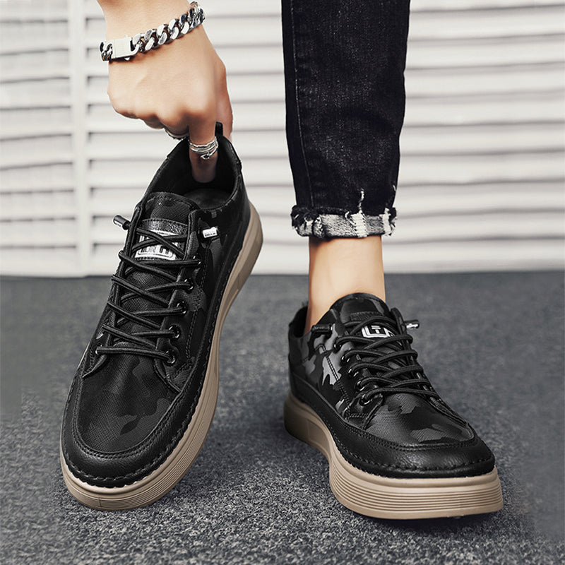 Men's Low-Top Slip-On Sneakers with Injection-Moulded Sole