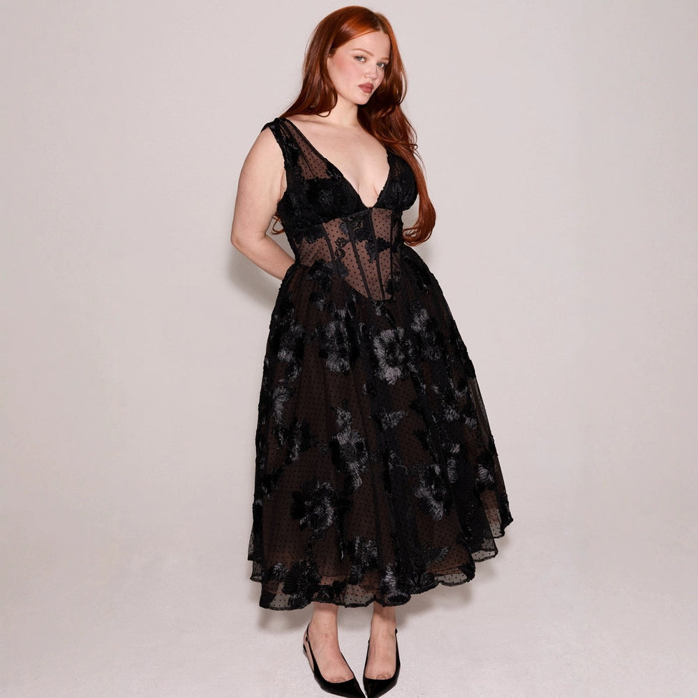 Women's Spring Long Evening Dress with Lace, Mesh, V-Neck and A-Line Cut