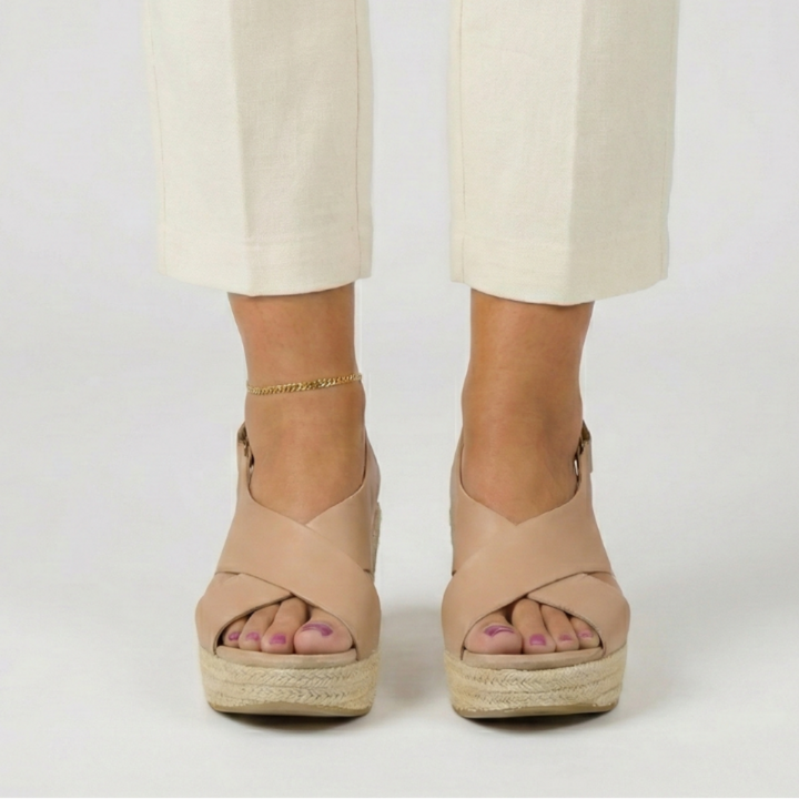 https://cdn.shopify.com/s/files/1/0878/4406/1529/files/comfortable-orthopedic-wedge-espadrilles-clara-black-4-state_of_style-6_2.png?v=1777503888