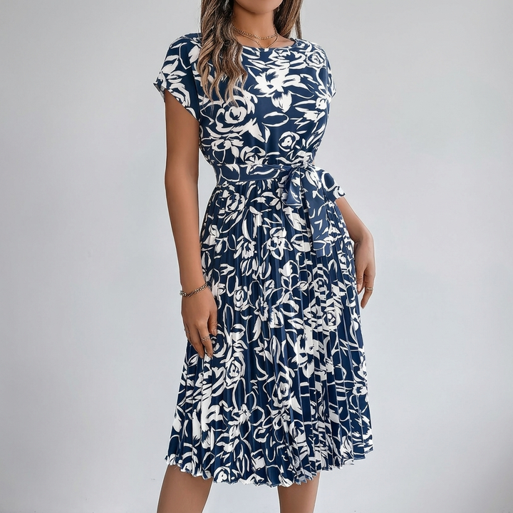 Bow-Detail A-Line Dress: Chic and Stylish