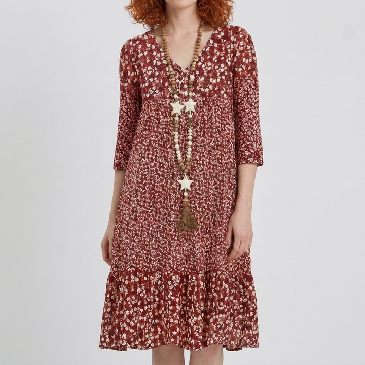 Elegant Dress for Women with a Versatile Fit