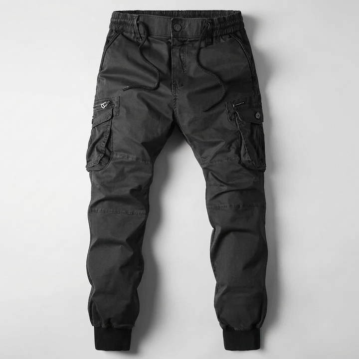 Contemporary Tapered Fit Cargo Pants for Men