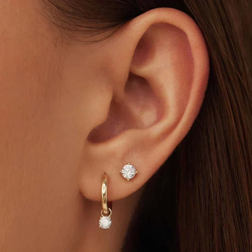 Gold earring