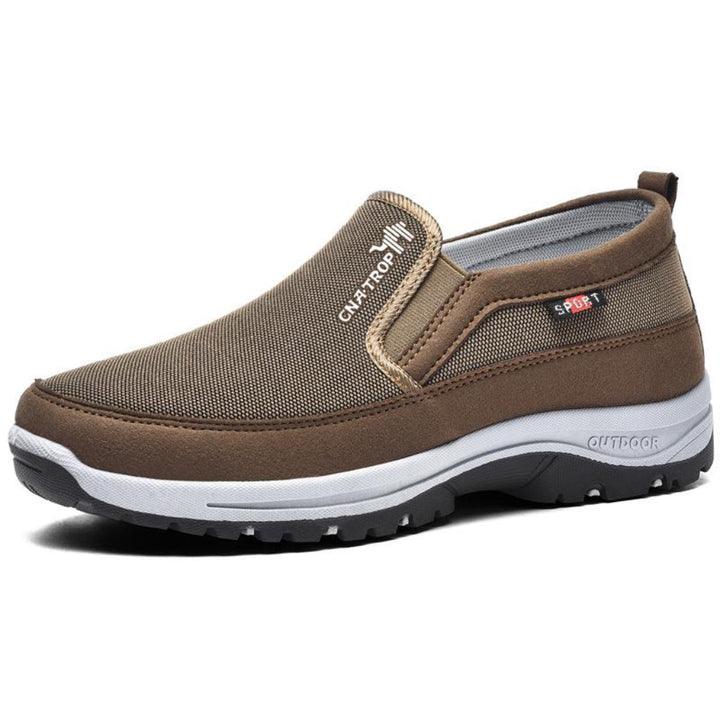 Men's Wide Fit Walking Shoes with Arch Support
