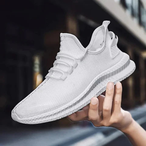 Lightweight Cushioned Men's Shoes with Arch Support and a Sleek Everyday Look