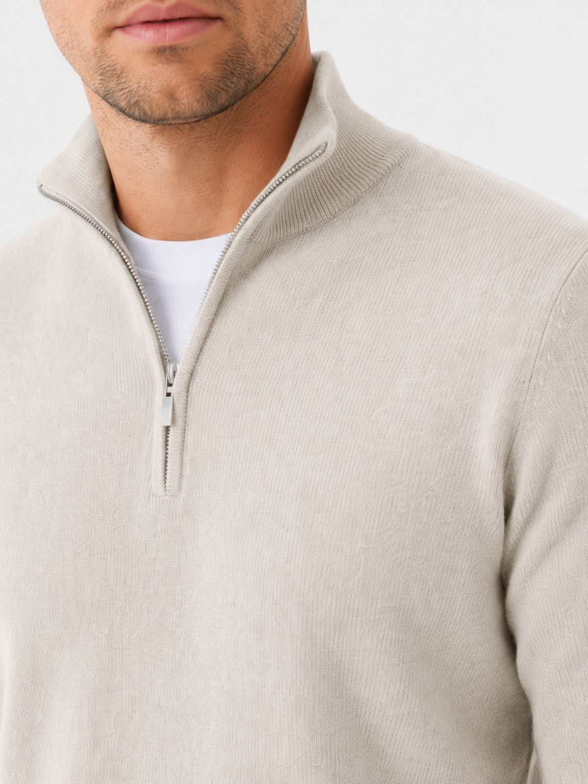 Men's Merino Wool Jumper with V-Neck and Zip Detail